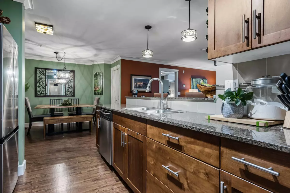 Primary Bathroom Photo of 305 45665 Patten Avenue, Chilliwack, BC