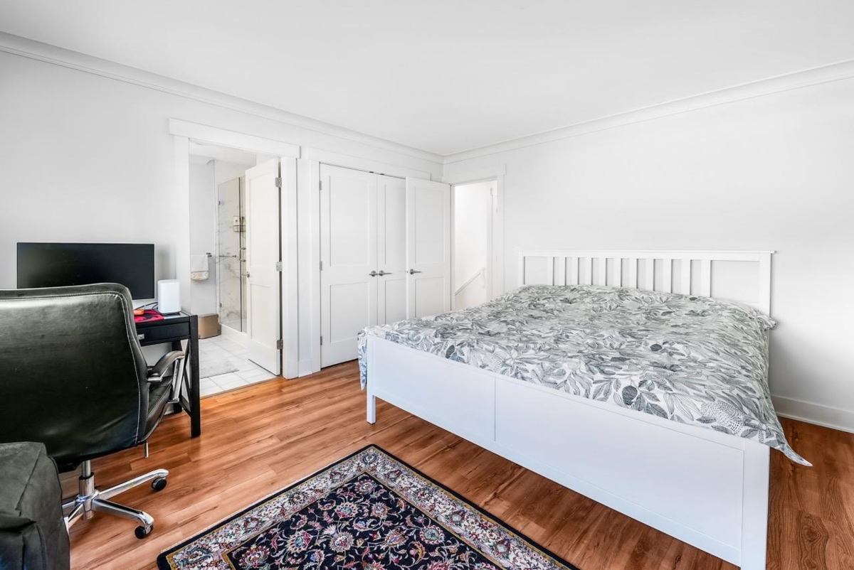 Loft / Bonus Room Photo of 38 889 Tobruck Avenue, North Vancouver, BC