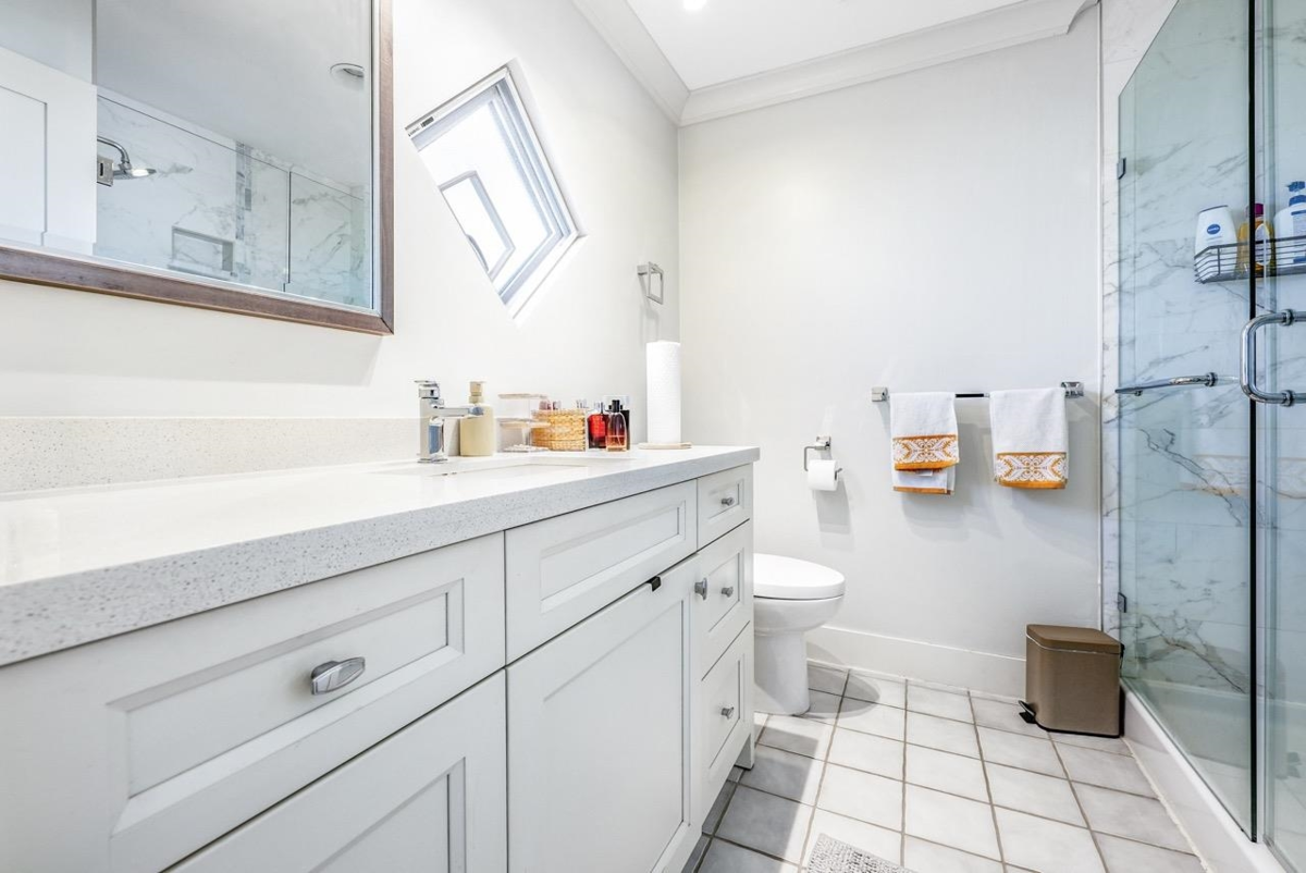 Outdoor Patio Photo of 38 889 Tobruck Avenue, North Vancouver, BC