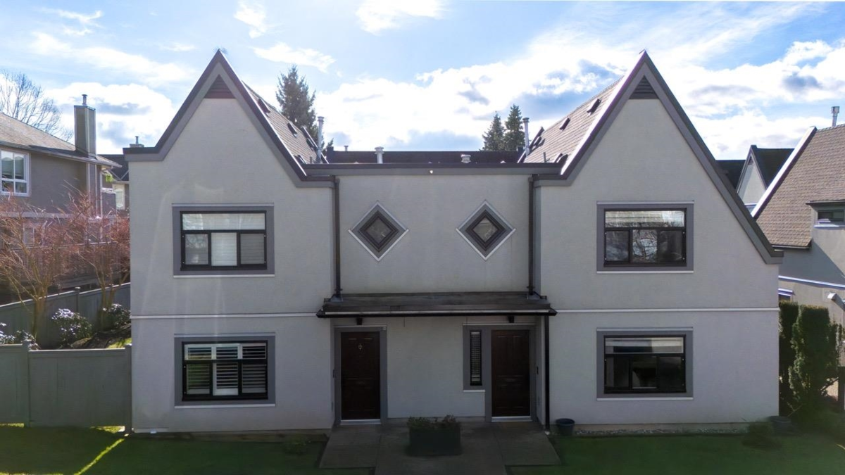 Street View Photo of 38 889 Tobruck Avenue, North Vancouver, BC