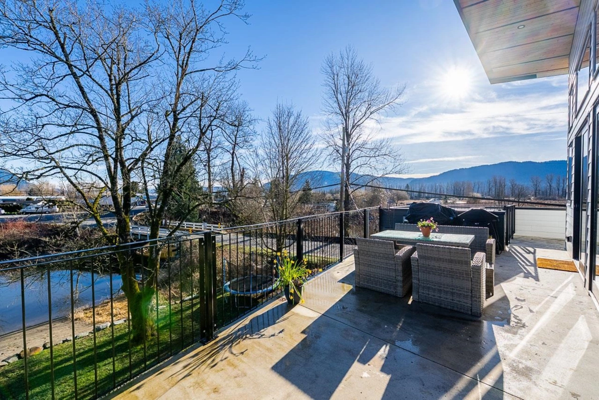 Bedroom 2 Photo of 35727 Shook Road, Mission, BC