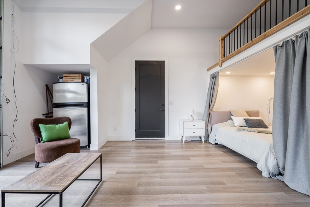 Front Yard Photo of 35727 Shook Road, Mission, BC