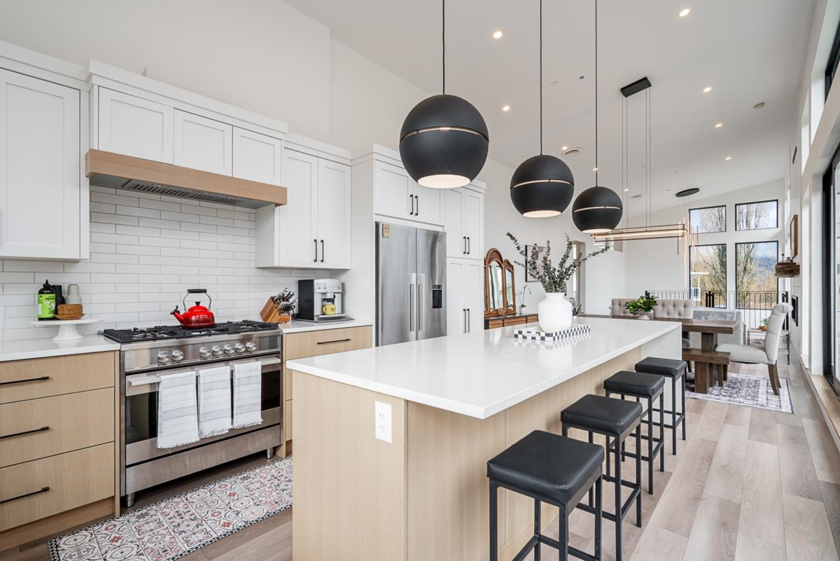 Powder Room Photo of 35727 Shook Road, Mission, BC