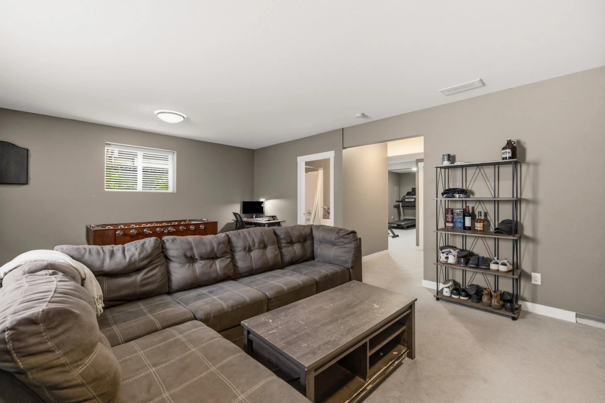 Hot Tub / Spa Photo of 27072 35b Avenue, Langley, BC