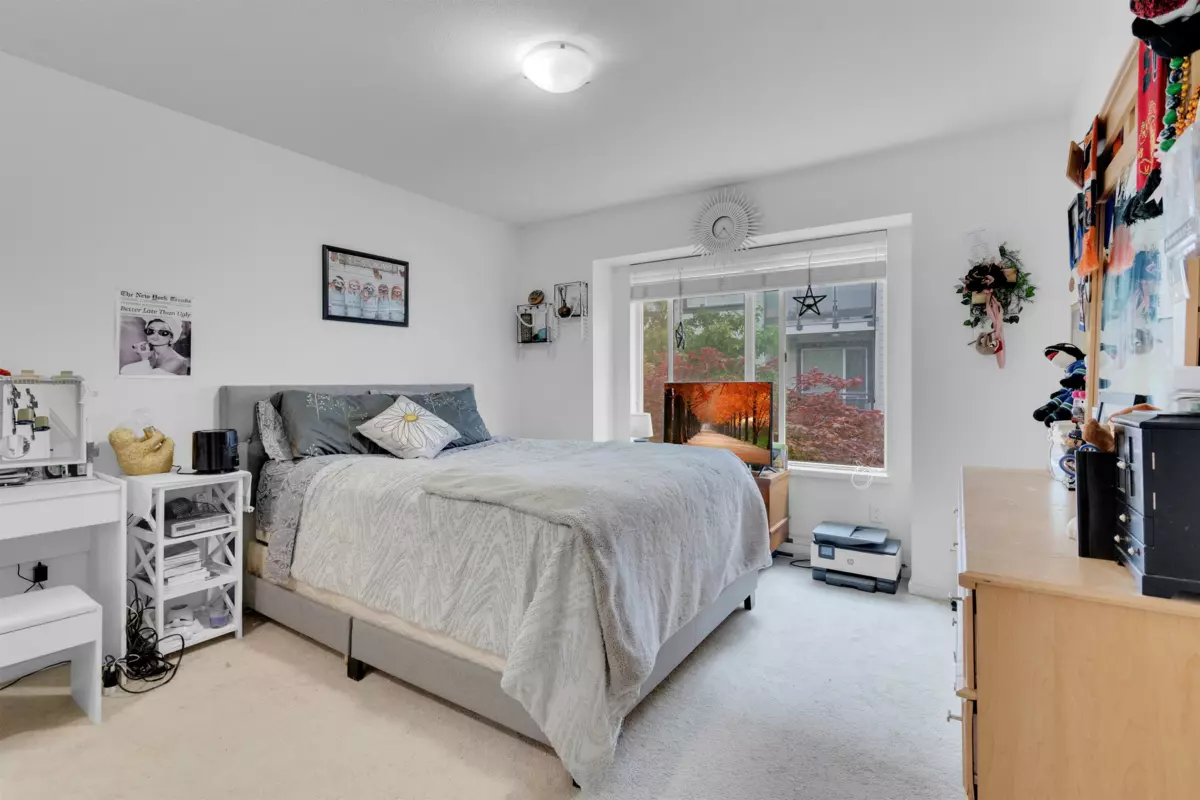 Bedroom 4 Photo of 4 13636 81a Avenue, Surrey, BC