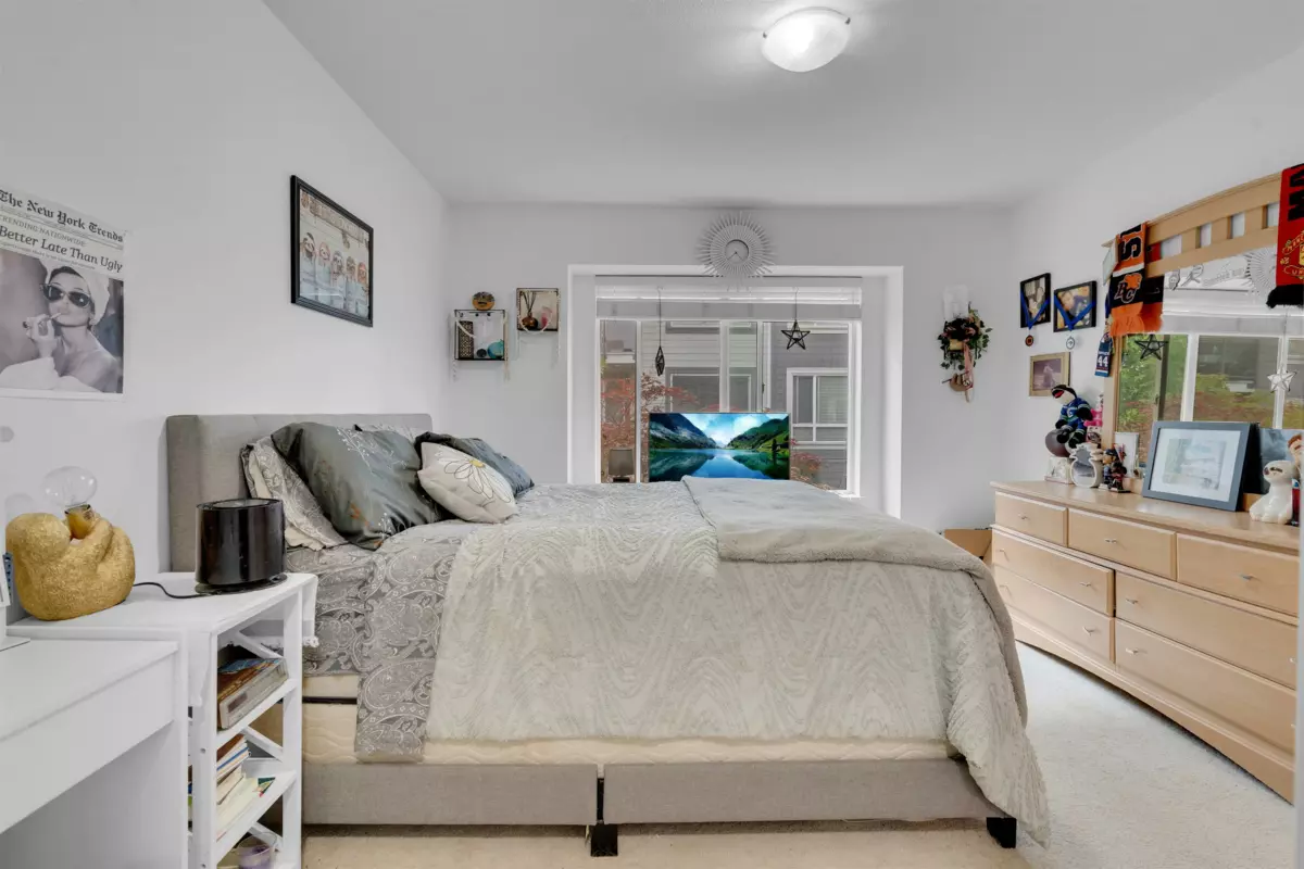 Powder Room Photo of 4 13636 81a Avenue, Surrey, BC