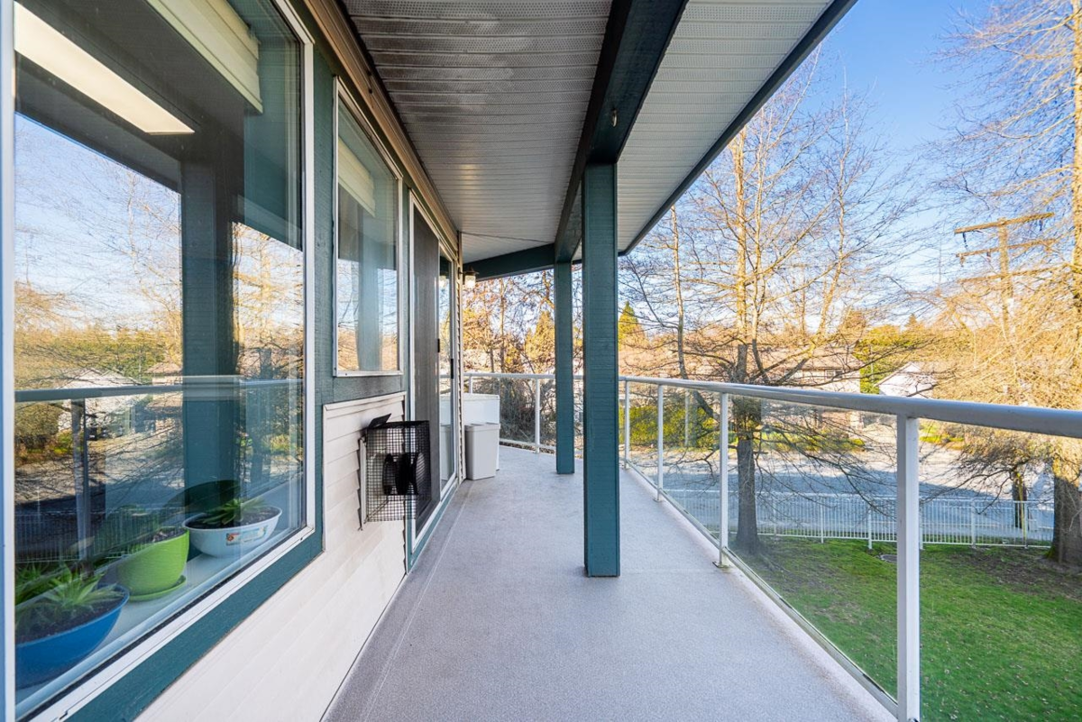 Mudroom Photo of 205 27358 32 Avenue, Langley, BC