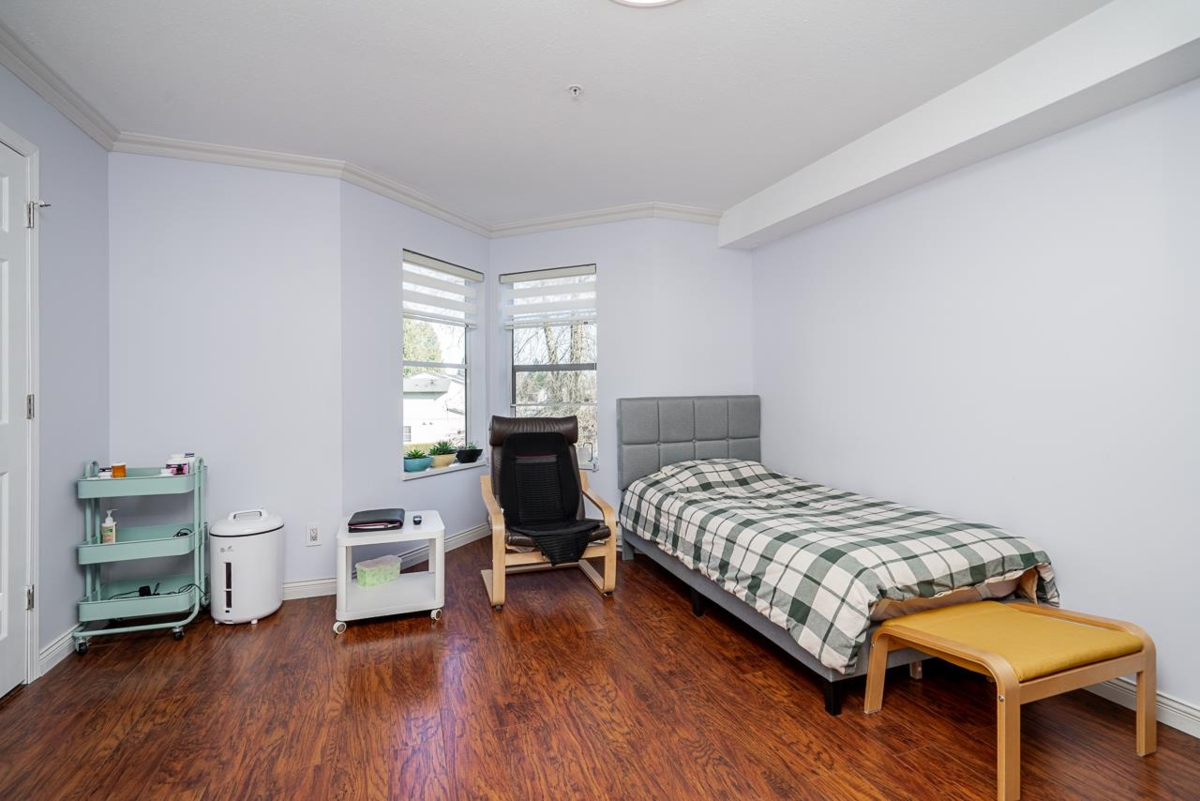 Powder Room Photo of 205 27358 32 Avenue, Langley, BC