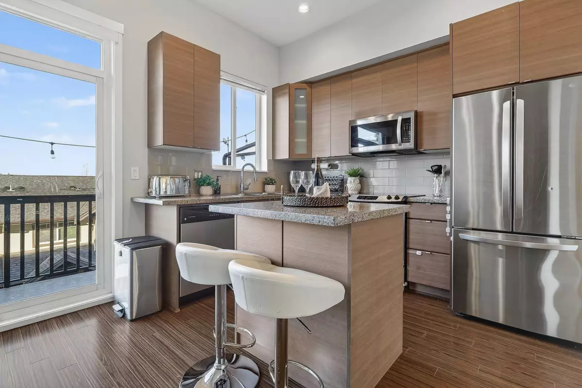 Bedroom 3 Photo of 40 2955 156 Street, Surrey, BC