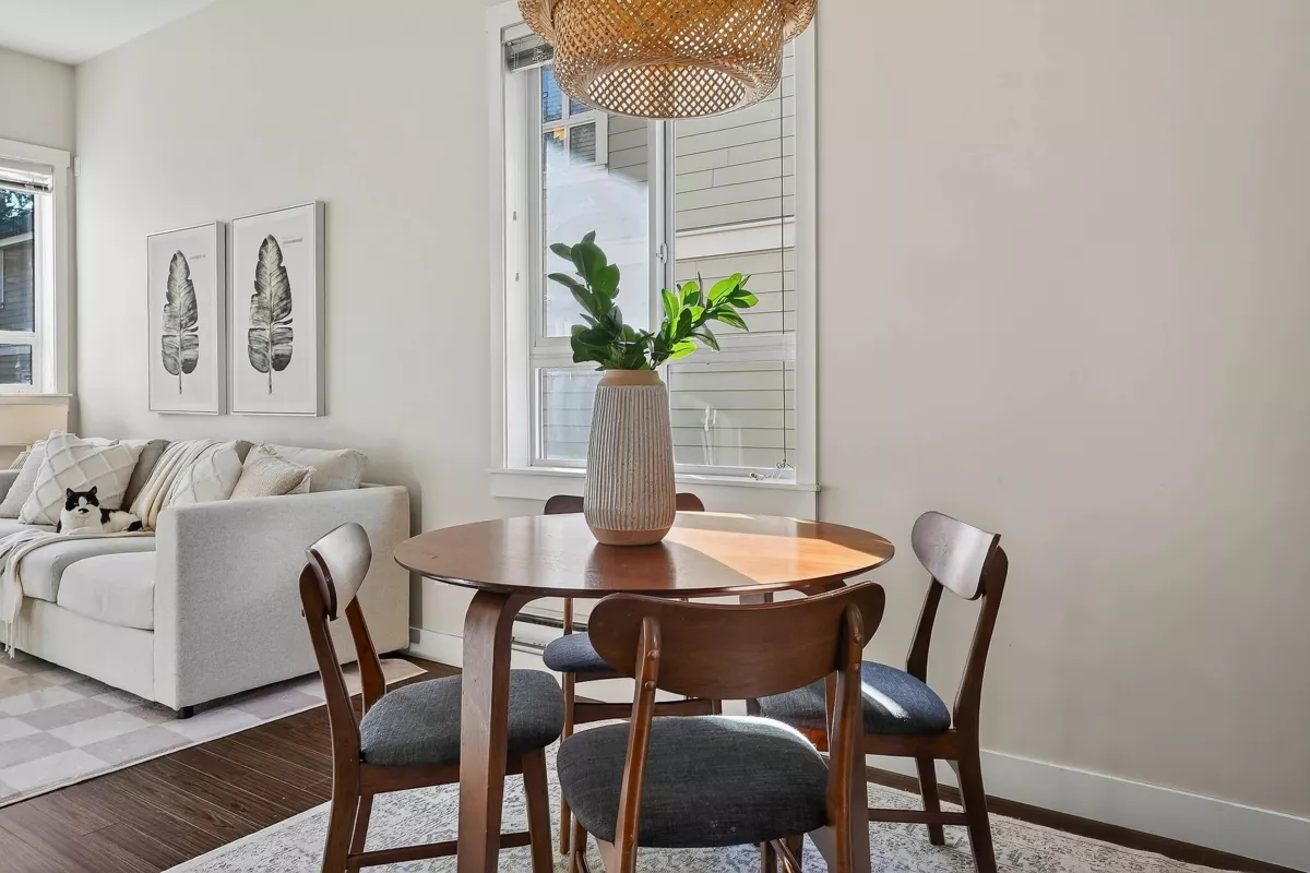 Breakfast Nook Photo of 40 2955 156 Street, Surrey, BC