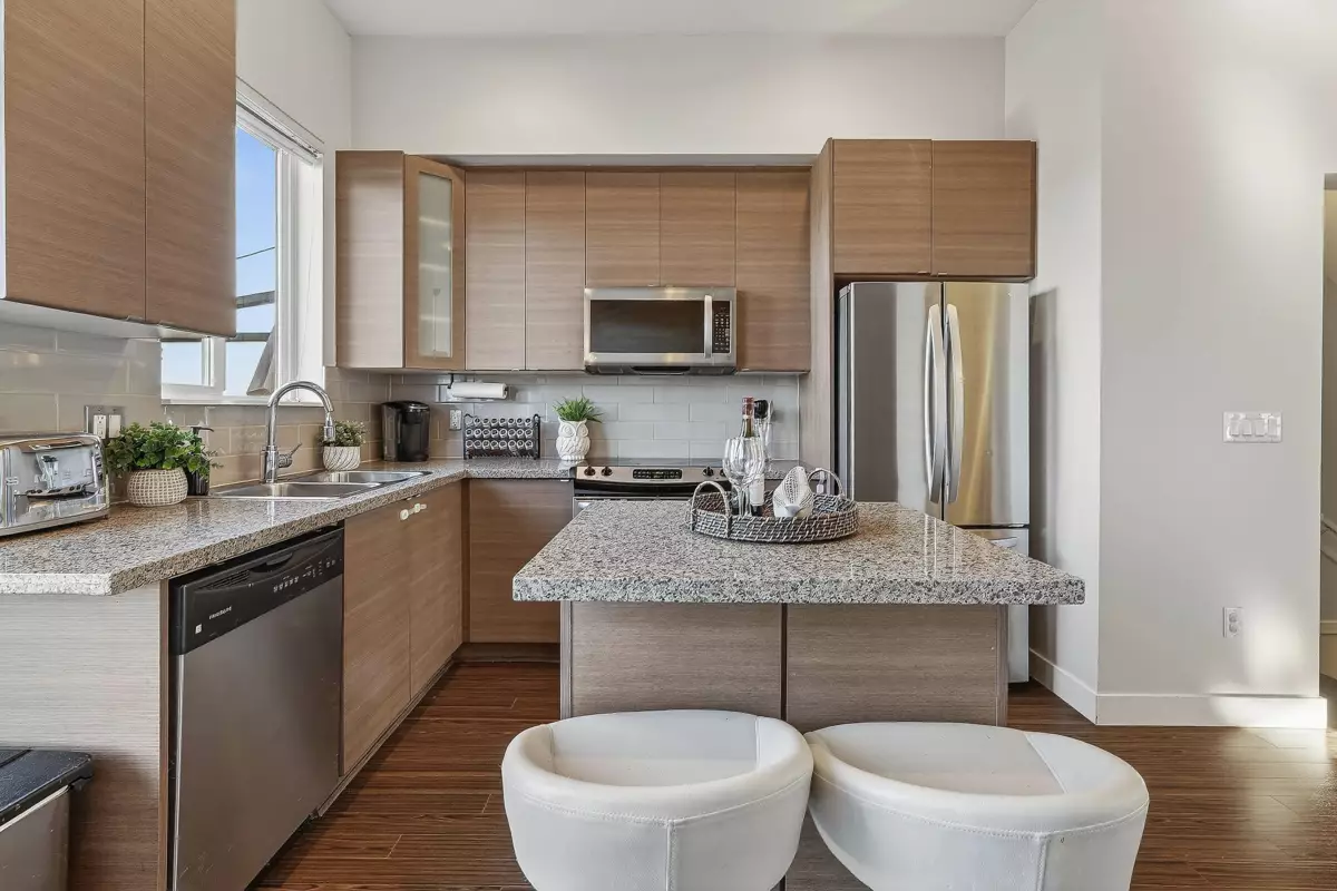 Powder Room Photo of 40 2955 156 Street, Surrey, BC