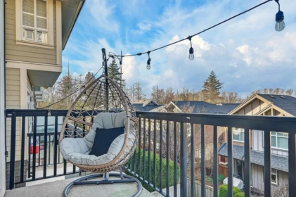 Loft / Bonus Room Photo of 40 2955 156 Street, Surrey, BC