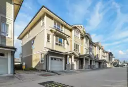 40 2955 156 Street, Surrey, BC