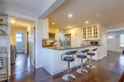 Breakfast Nook Photo of 921 Citadel Drive, Port Coquitlam, BC