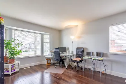 Powder Room Photo of 921 Citadel Drive, Port Coquitlam, BC