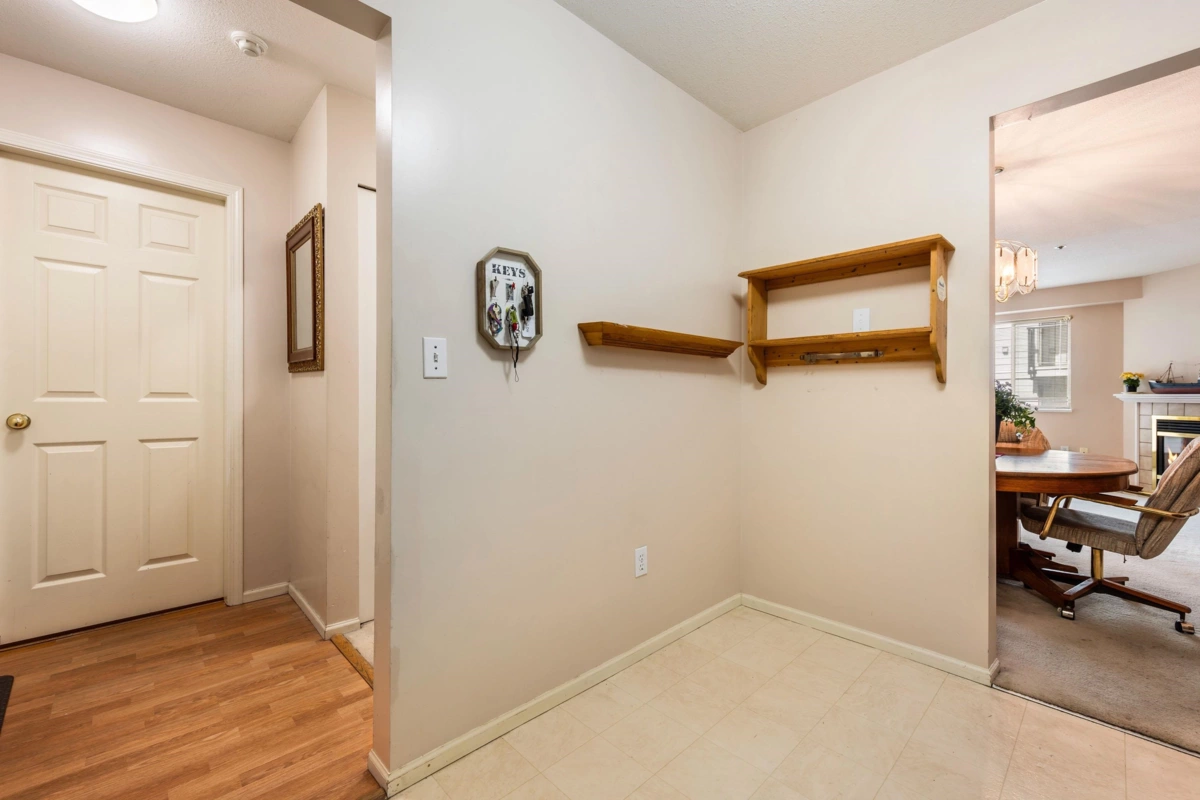 Breakfast Nook Photo of 204 9186 Edward Street, Chilliwack, BC