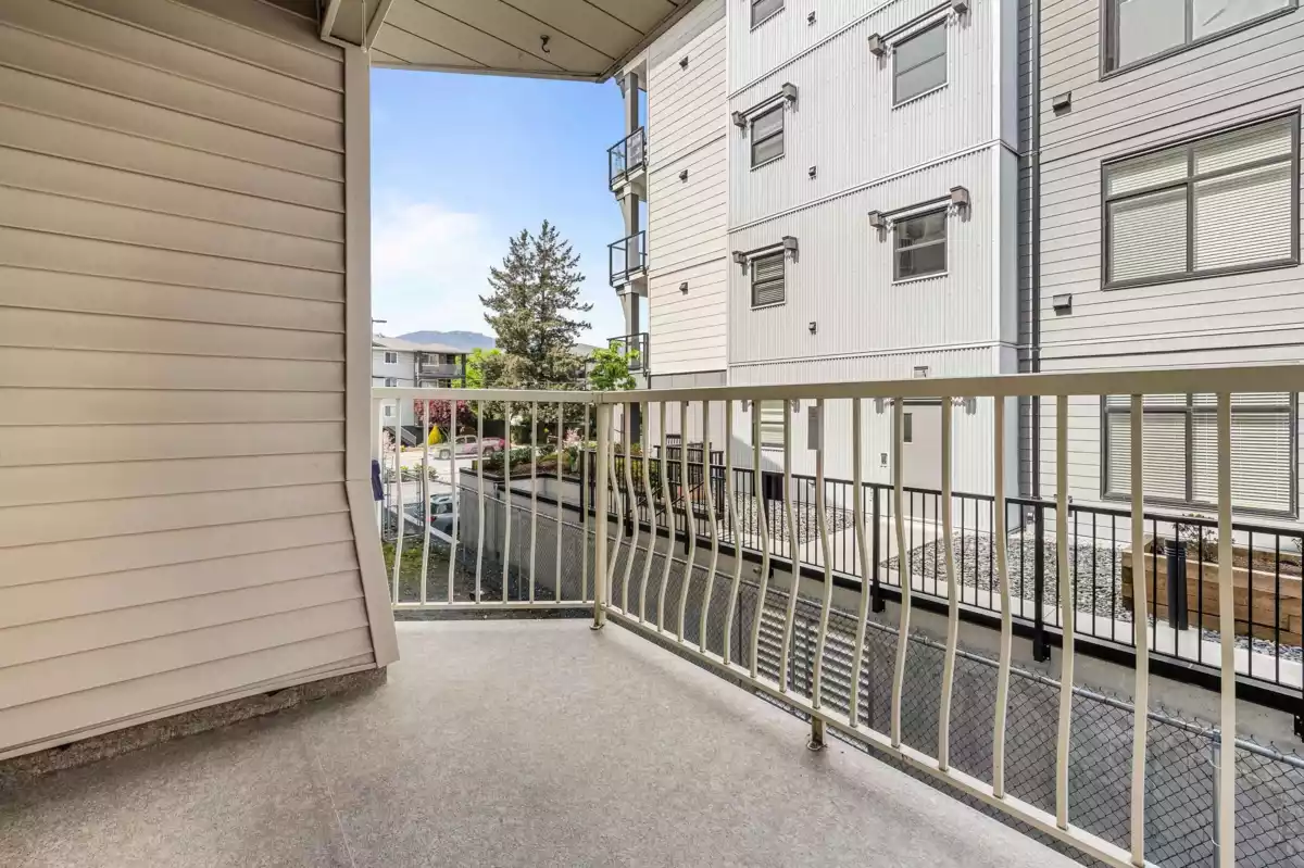 Powder Room Photo of 204 9186 Edward Street, Chilliwack, BC