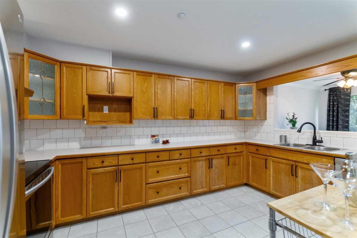 Primary Bedroom Photo of 79 323 Governors Court, New Westminster, BC