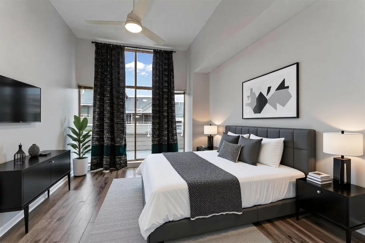 Walk-In Closet Photo of 79 323 Governors Court, New Westminster, BC