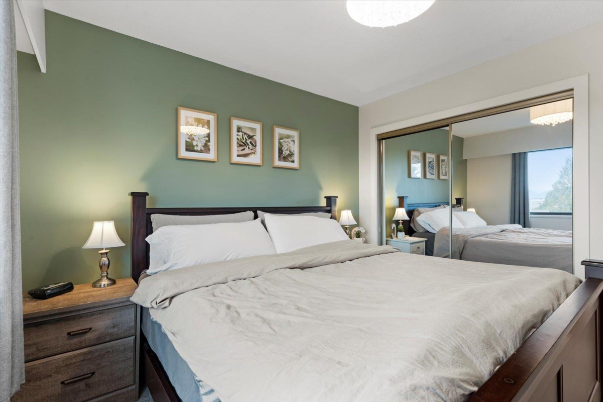 Office / Den Photo of 306 32885 George Ferguson Way, Abbotsford, BC