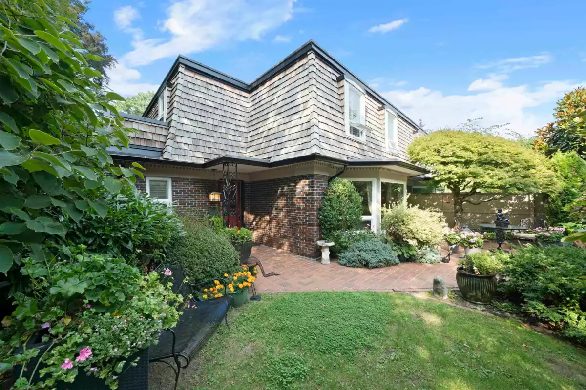 Backyard Photo of 1443 Mcrae Avenue, Vancouver, BC