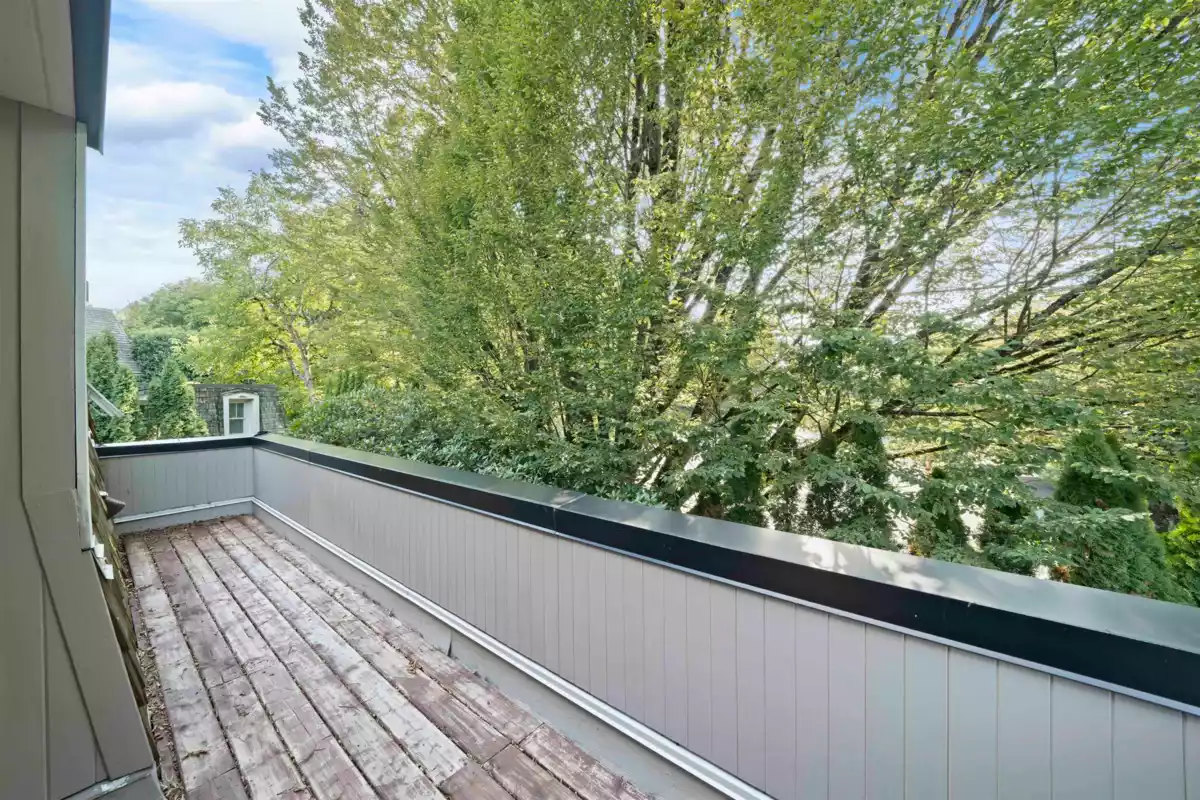 Basement Recreation Room Photo of 1443 Mcrae Avenue, Vancouver, BC