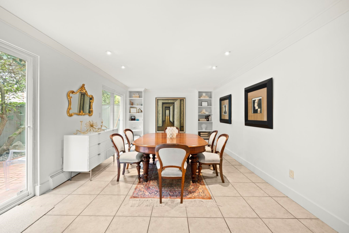 Kitchen Photo of 1443 Mcrae Avenue, Vancouver, BC