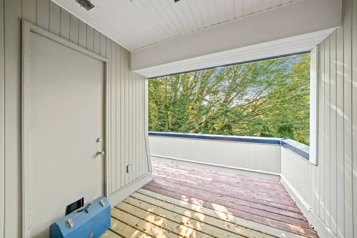 Loft / Bonus Room Photo of 1443 Mcrae Avenue, Vancouver, BC