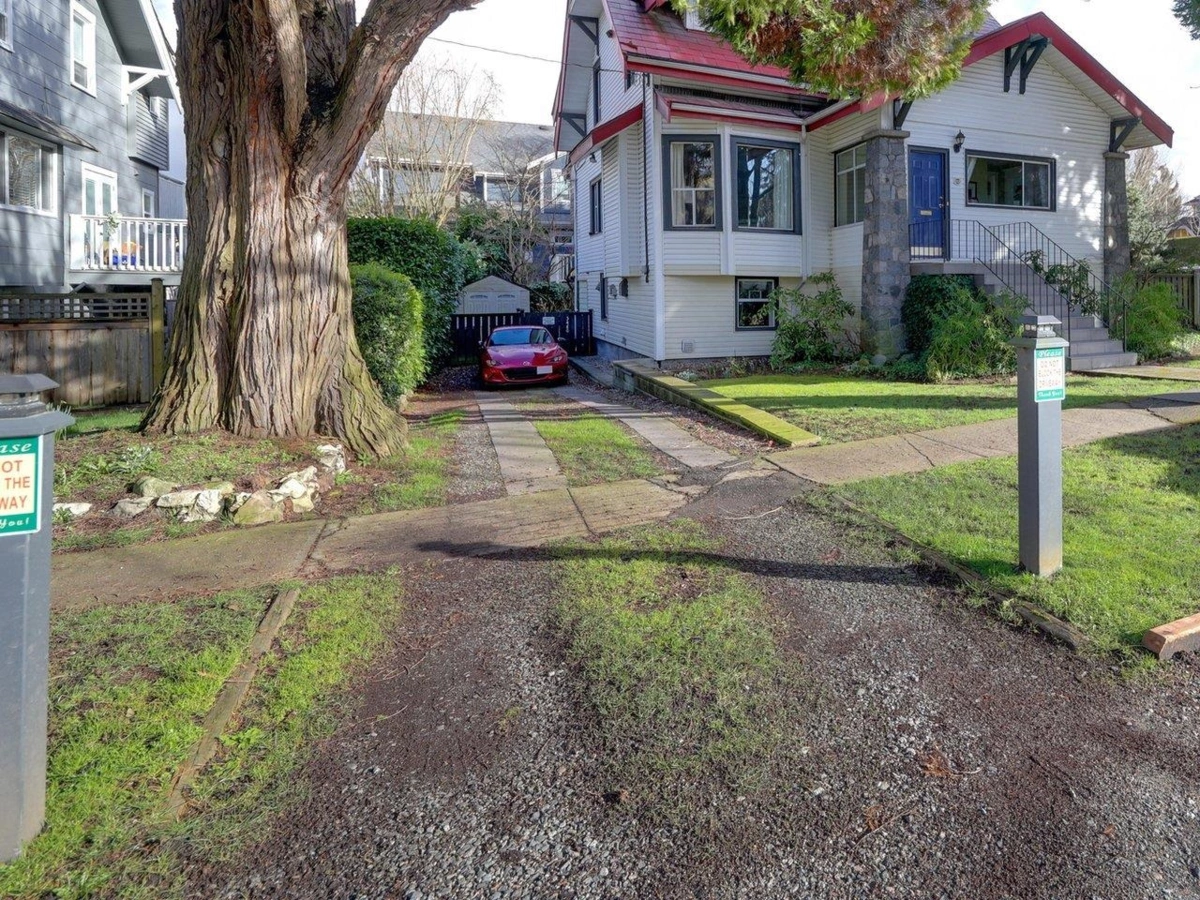 Aerial View of 3480 Yukon Street, Vancouver, BC