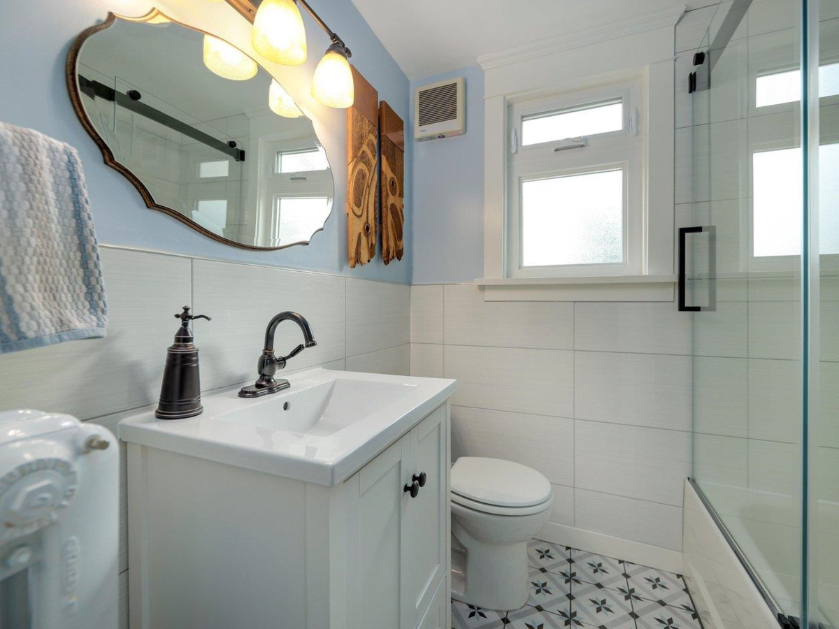 Bedroom 4 Photo of 3480 Yukon Street, Vancouver, BC