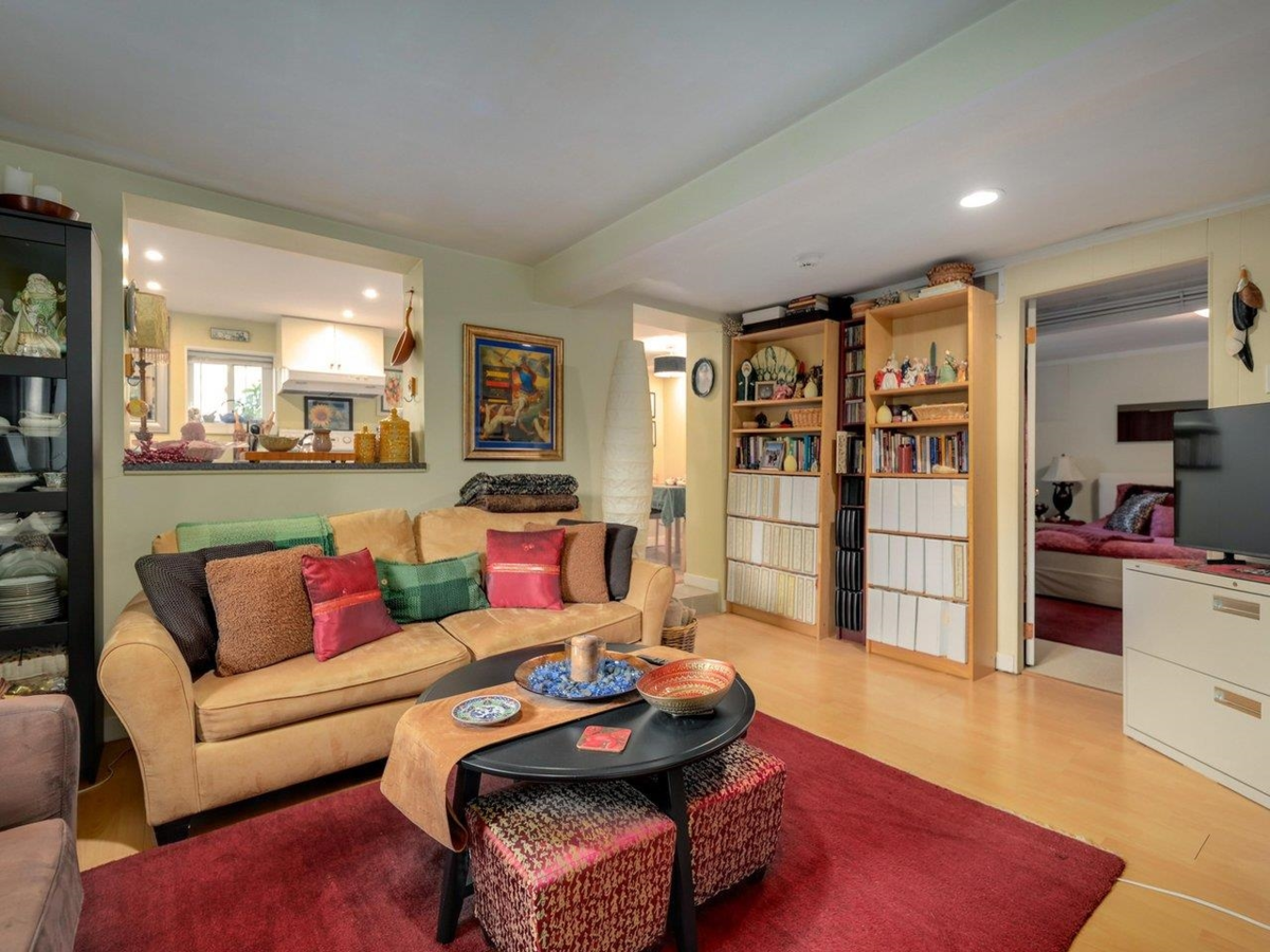 Outdoor Deck Photo of 3480 Yukon Street, Vancouver, BC