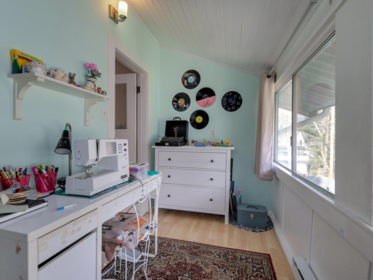 Hallway Photo of 3480 Yukon Street, Vancouver, BC