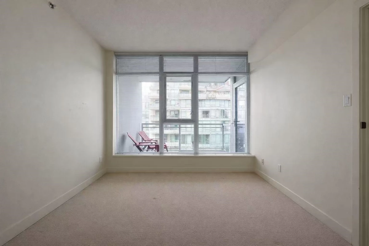 Family Room Photo of 1609 5900 Alderbridge Way, Richmond, BC