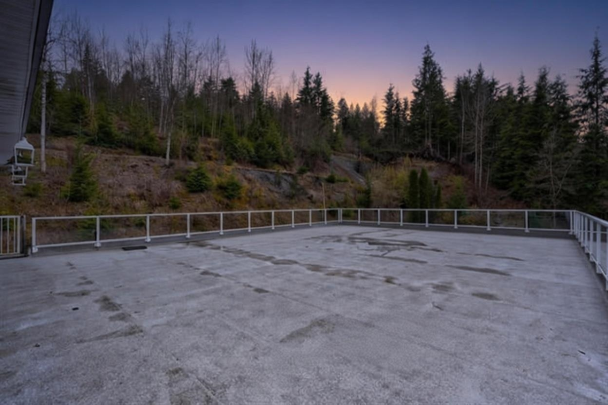 Guest Bathroom Photo of 30780 Keystone Avenue, Mission, BC