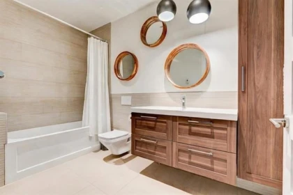 Primary Bathroom Photo of 30780 Keystone Avenue, Mission, BC