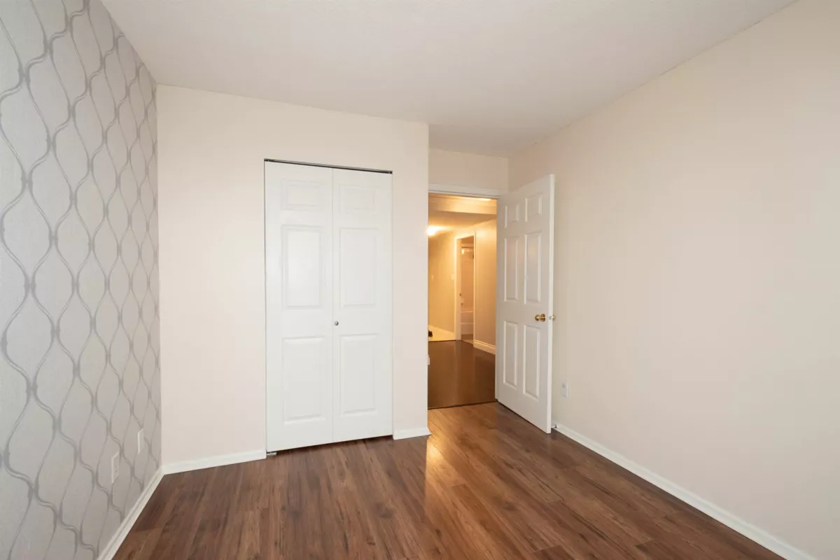 Garden / Landscaping Photo of 403 13880 101 Avenue, Surrey, BC