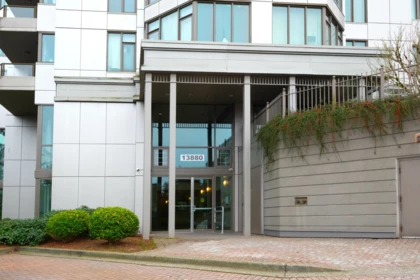 403 13880 101 Avenue, Surrey, BC