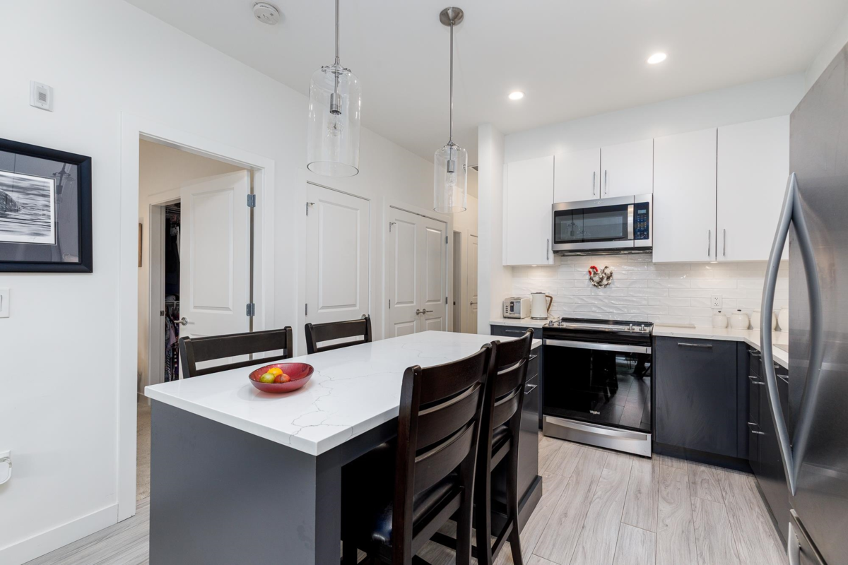 Breakfast Nook Photo of A111 20834 80 Avenue, Langley, BC