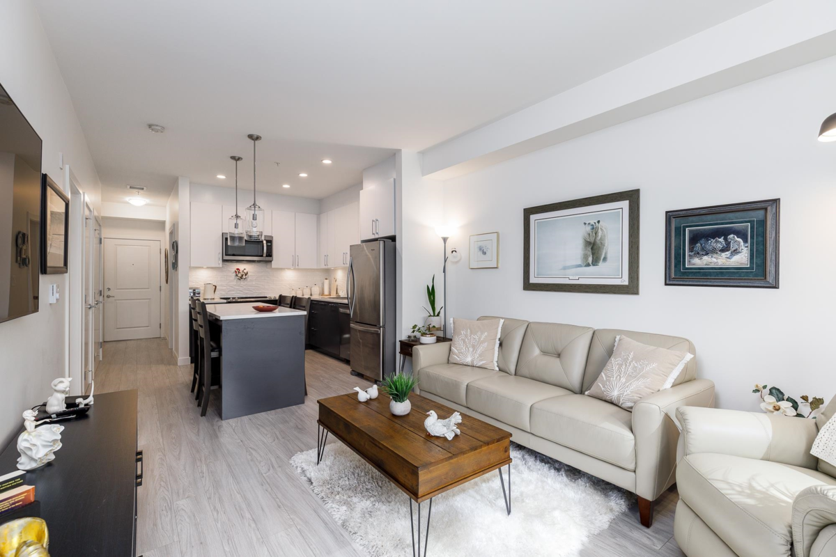 Kitchen Photo of A111 20834 80 Avenue, Langley, BC