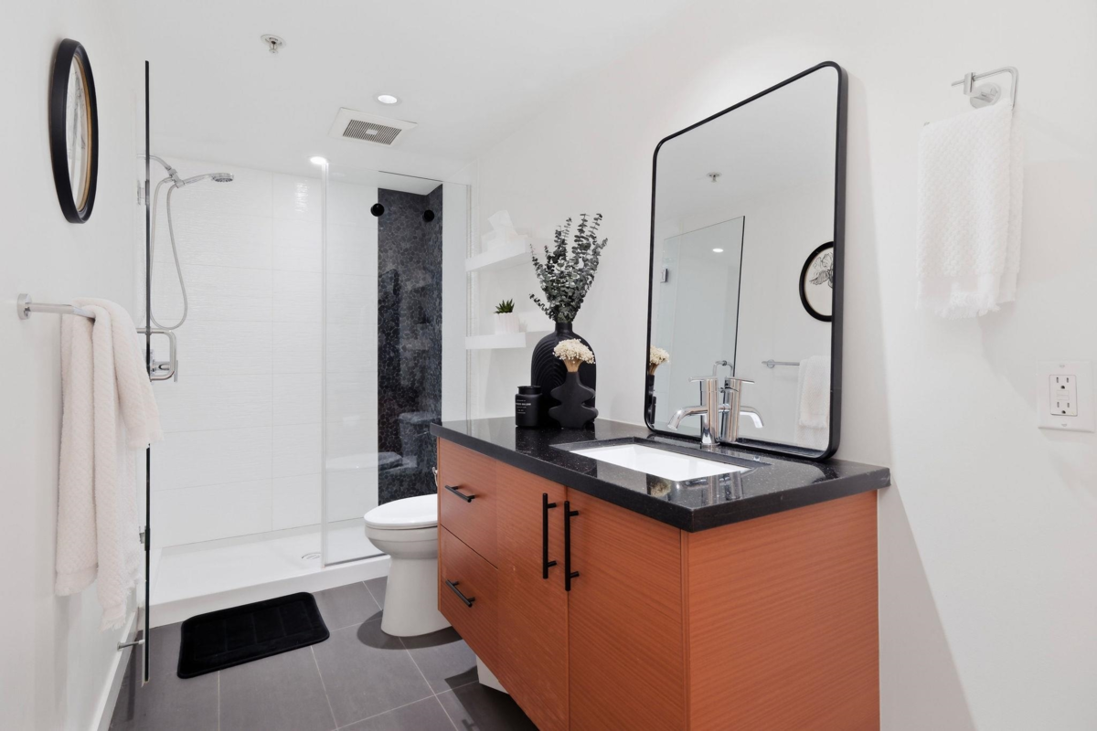 Bedroom 3 Photo of 105 2832 Capilano Road, North Vancouver, BC