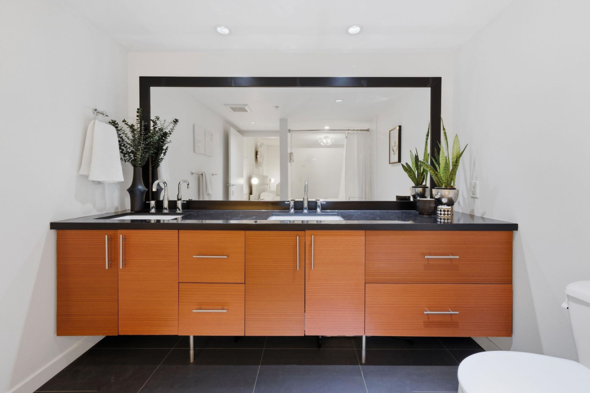 Outdoor Deck Photo of 105 2832 Capilano Road, North Vancouver, BC