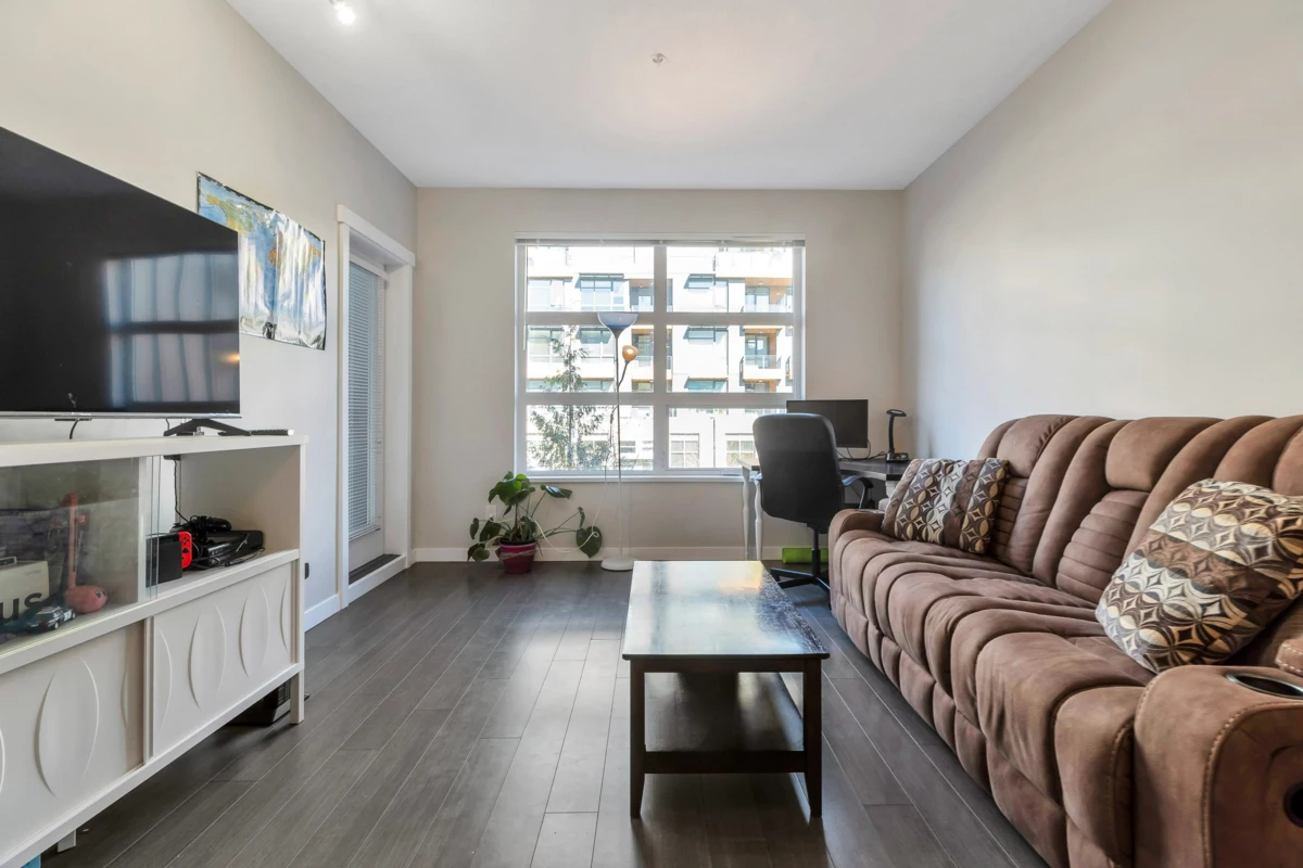 Bedroom 3 Photo of 316 9168 Slopes Mews, Burnaby, BC