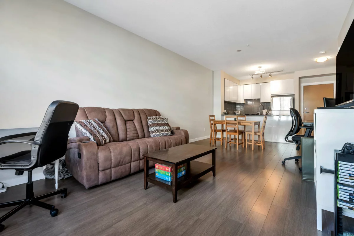 Bedroom 4 Photo of 316 9168 Slopes Mews, Burnaby, BC