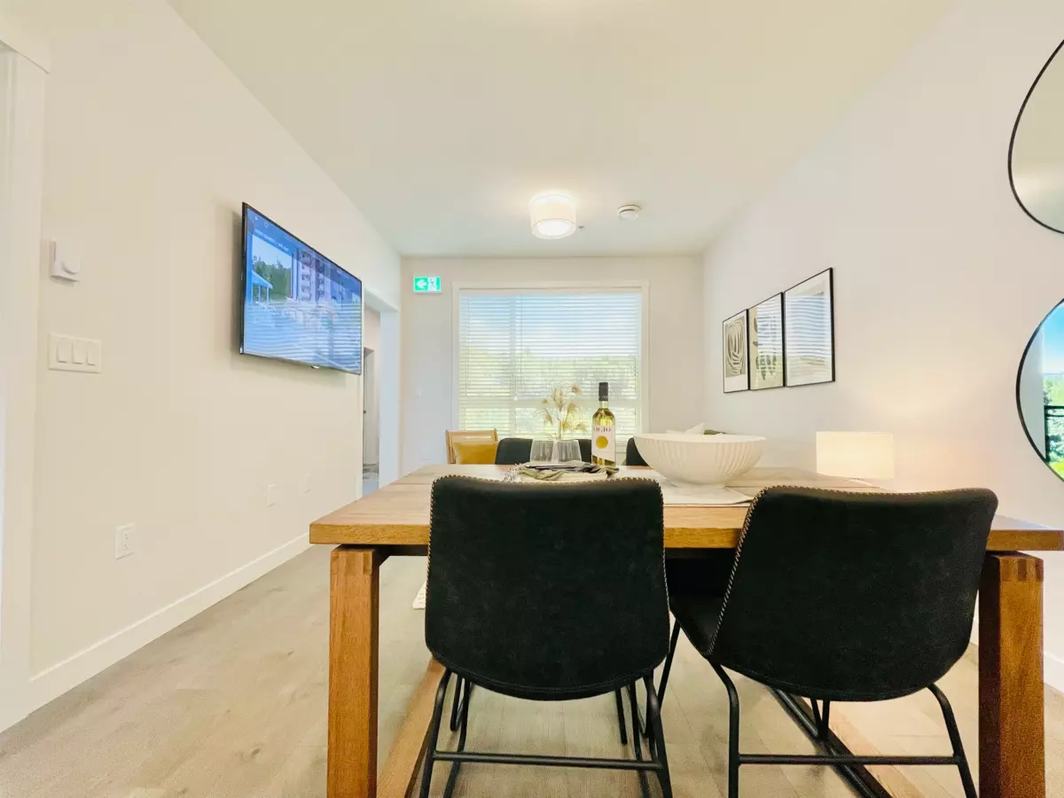 Dining Area Photo of 515 7375 Horne Street, Mission, BC