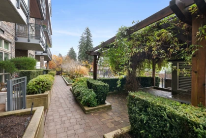 Swimming Pool Photo of 214 14022 North Bluff Road, White Rock, BC