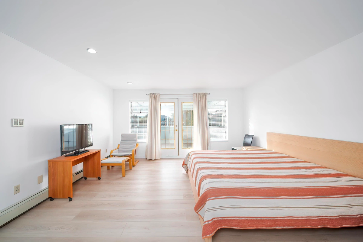 Outdoor Patio Photo of 5611 Holt Avenue, Richmond, BC