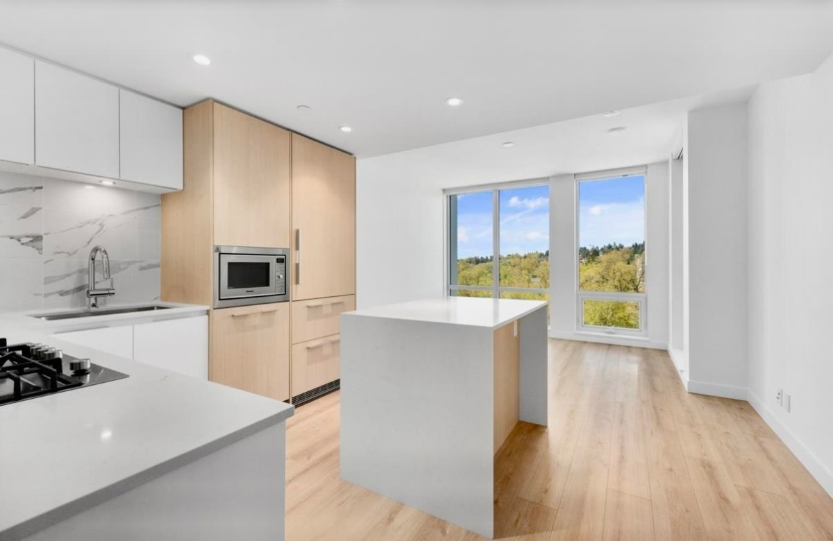 Exterior Rear Photo of 1808 1500 Fern Street, North Vancouver, BC