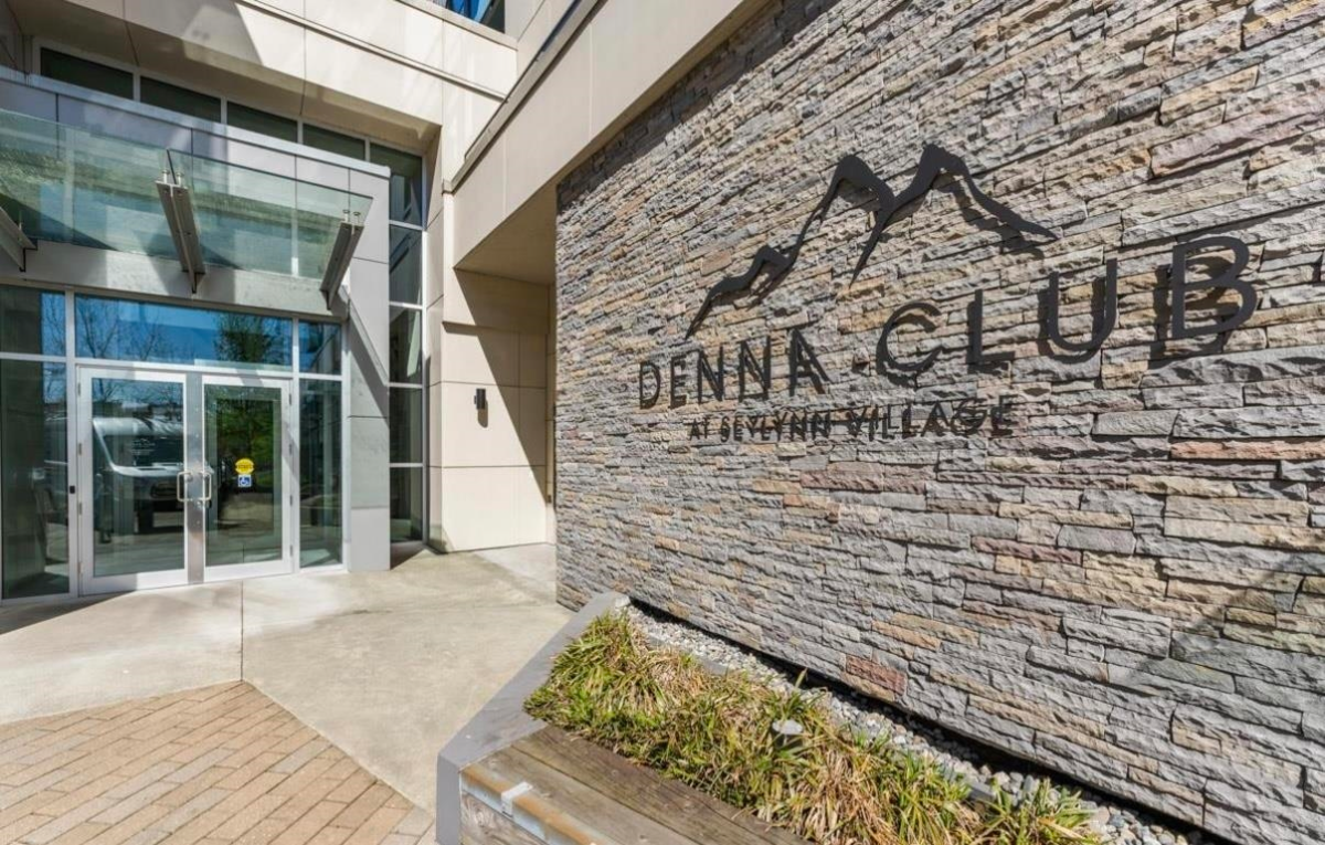 Primary Bedroom Photo of 1808 1500 Fern Street, North Vancouver, BC