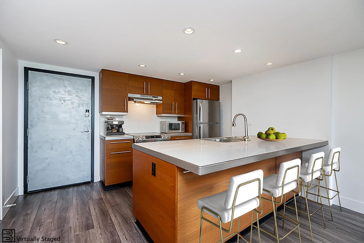 Family Room Photo of 212 1238 Seymour Street, Vancouver, BC