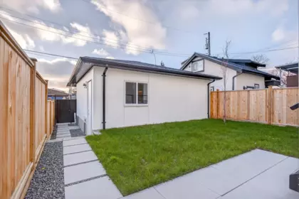 Street View Photo of 2 6933 Prince Edward Street, Vancouver, BC